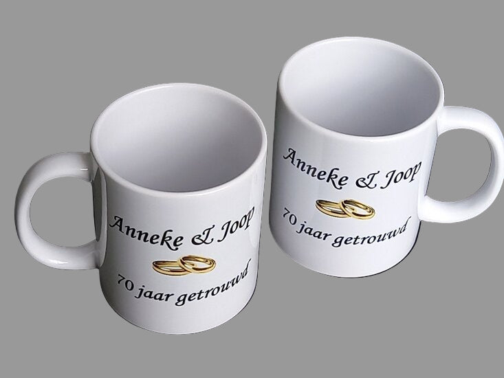Koffiemok Jubileum met Namen – Gepersonaliseerd Huwelijkscadeau - Gepersonaliseerd Cadeau - In-house Geborduurd