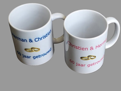 Koffiemok Jubileum met Namen – Gepersonaliseerd Huwelijkscadeau - Gepersonaliseerd Cadeau - In-house Geborduurd