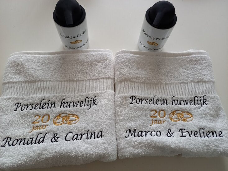 Porselein huwelijk cadeau | 20 jaar getrouwd - Gepersonaliseerd Cadeau - In-house Geborduurd