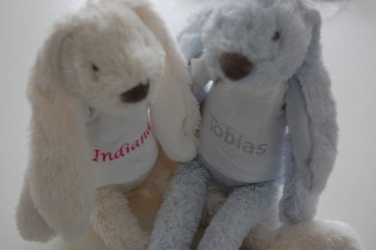 Knuffelkonijn Rabbit Richie met Naam Wit - Gepersonaliseerd Cadeau - In-house Geborduurd
