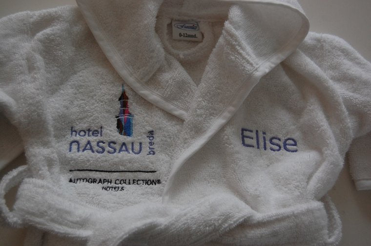 Baby Badjas met naam en logo | Snel leverbaar!