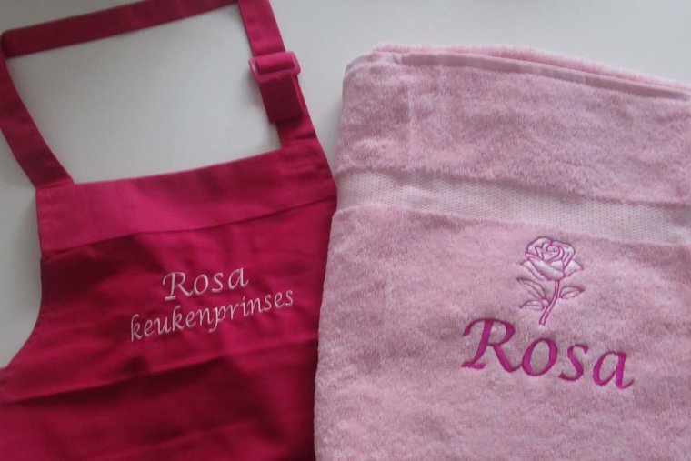 Badlaken met naam en afbeelding - Gepersonaliseerd Cadeau | Geborduurd