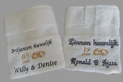 Linnen huwelijk cadeau | 19 jaar getrouwd - Gepersonaliseerd Cadeau - In-house Geborduurd