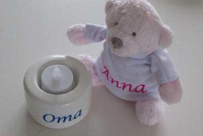 Mini knuffelbeertje met naam roze of blauw Roze - Gepersonaliseerd Cadeau - In-house Geborduurd