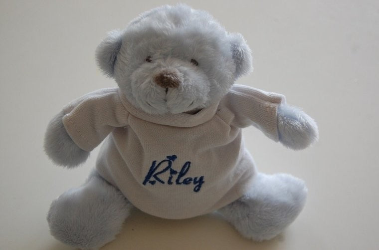 Mini knuffelbeertje met naam roze of blauw