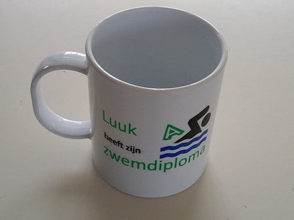 Mok met Naam Zwemdiploma A - Gepersonaliseerd Cadeau - In-house Geborduurd