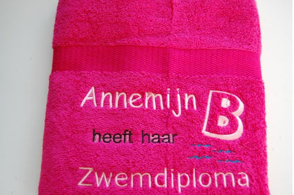 Mooi kado voor zwemdiploma B | Borduurkado.nl