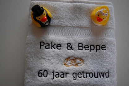 Opa en Oma zoveel jaar getrouwd cadeau - Borduurkado