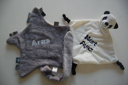 Panda knuffeldoekje met Naam - Gepersonaliseerd Cadeau - In-house Geborduurd