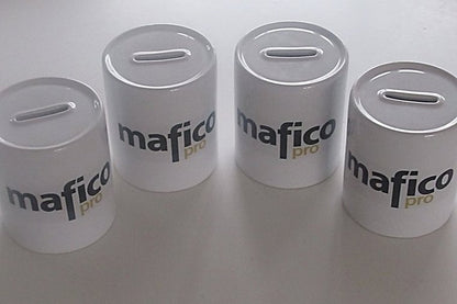 Spaarpot met logo - Gepersonaliseerd Cadeau - In-house Geborduurd