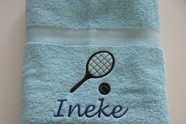 Tennis handdoek met naam geborduurd - Gepersonaliseerd Cadeau - Borduurkado