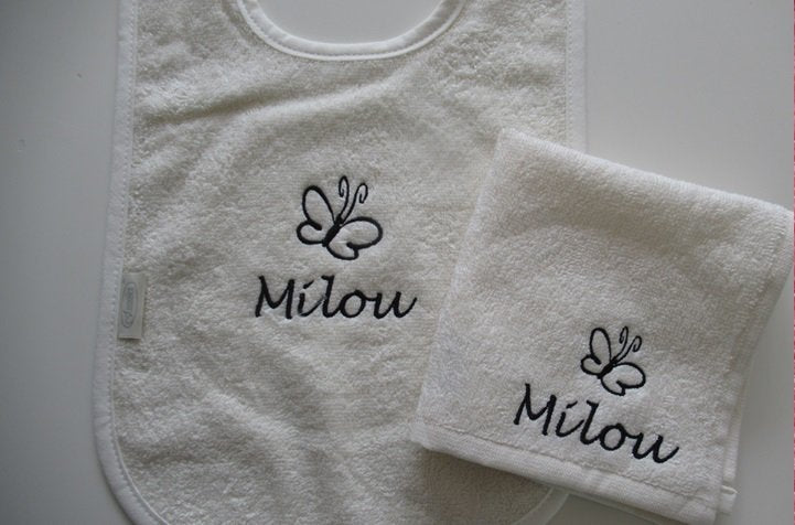 Spuugdoekjes met naam - Gepersonaliseerd Cadeau - In-house Geborduurd