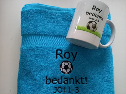 Trainer voetballteam bedankt cadeau | persoonlijk cadeau