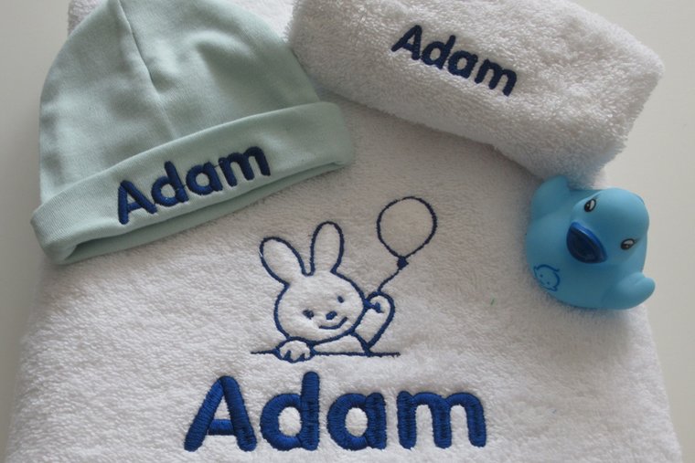 Washand met naam - Gepersonaliseerd Cadeau - In-house Geborduurd