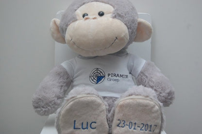 Knuffels met Logo - Gepersonaliseerd Cadeau - In-house Geborduurd