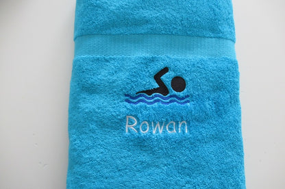 Zwemmer Handdoek met Naam - Cadeau voor Zwemmers - Gepersonaliseerd Cadeau - In-house Geborduurd